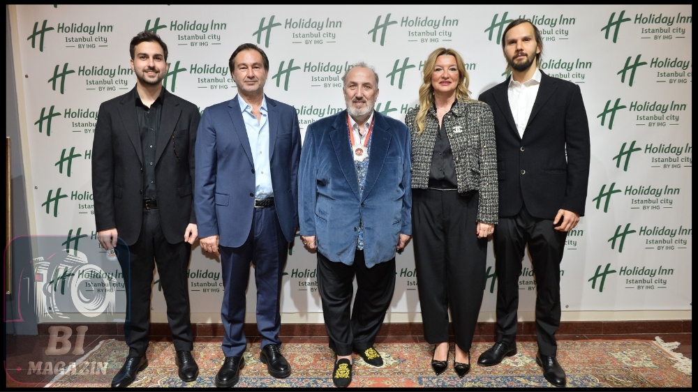 Uğur Batur’dan Mehmetçikler İçin Anlamlı Müzayede...