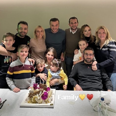 Alpin Albayrak'a Aile Arasında Kutlama...