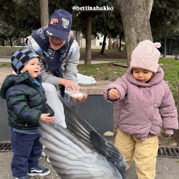 Torunlarıyla Parkta Oynadı...