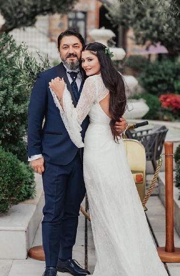 Deniz Çakır Evlendi...