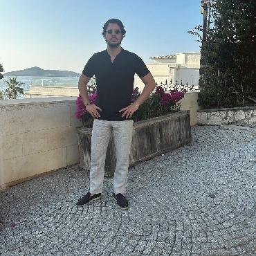 Eremcan Acar Yazın Tadını Bodrum’da Çıkarıyor...