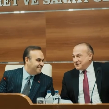 Murat Kırlangıç, Sanayi ve Teknoloji Bakanı Mehmet Fatih Kacır'ı Ağırladı...