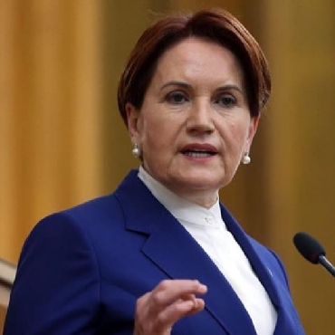 Meral Akşener'den Ekrem İmamoğlu Ve Mansur Yavaş'a Çağrı...