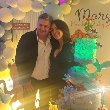 Miras Çiftinden Baby Shower Partisi...